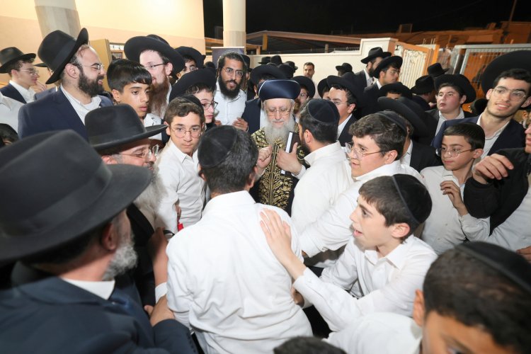 במודיעין עלית התכנסו לייסד כולל חדש במעמד גדולי התורה (צילום יעקב כהן)