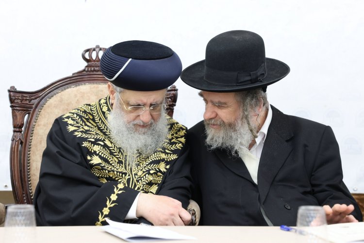 במודיעין עלית התכנסו לייסד כולל חדש במעמד גדולי התורה (צילום יעקב כהן)