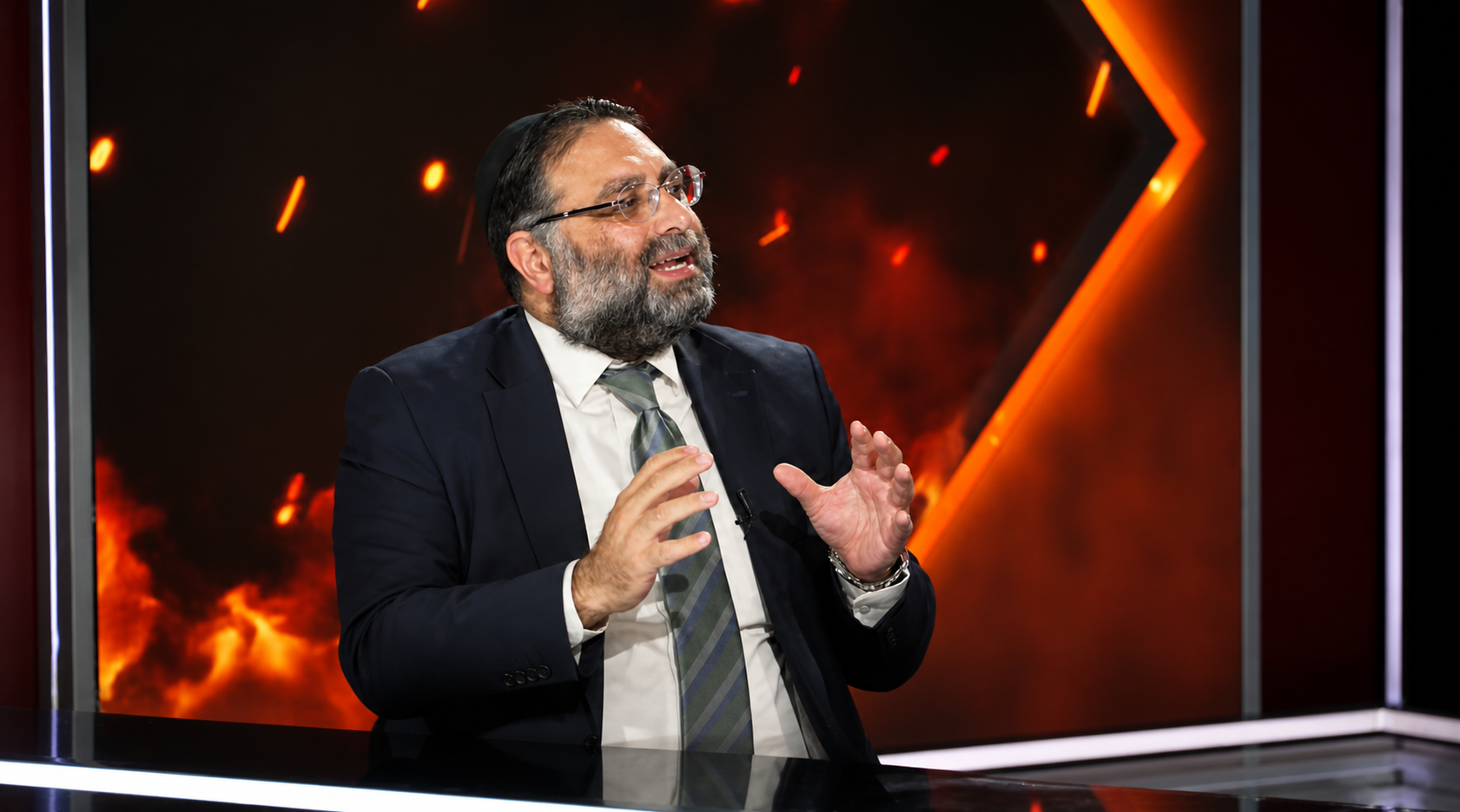 הרב יהונתן ענבה, מנהל הוועדה הרוחנית של ערוץ 2000