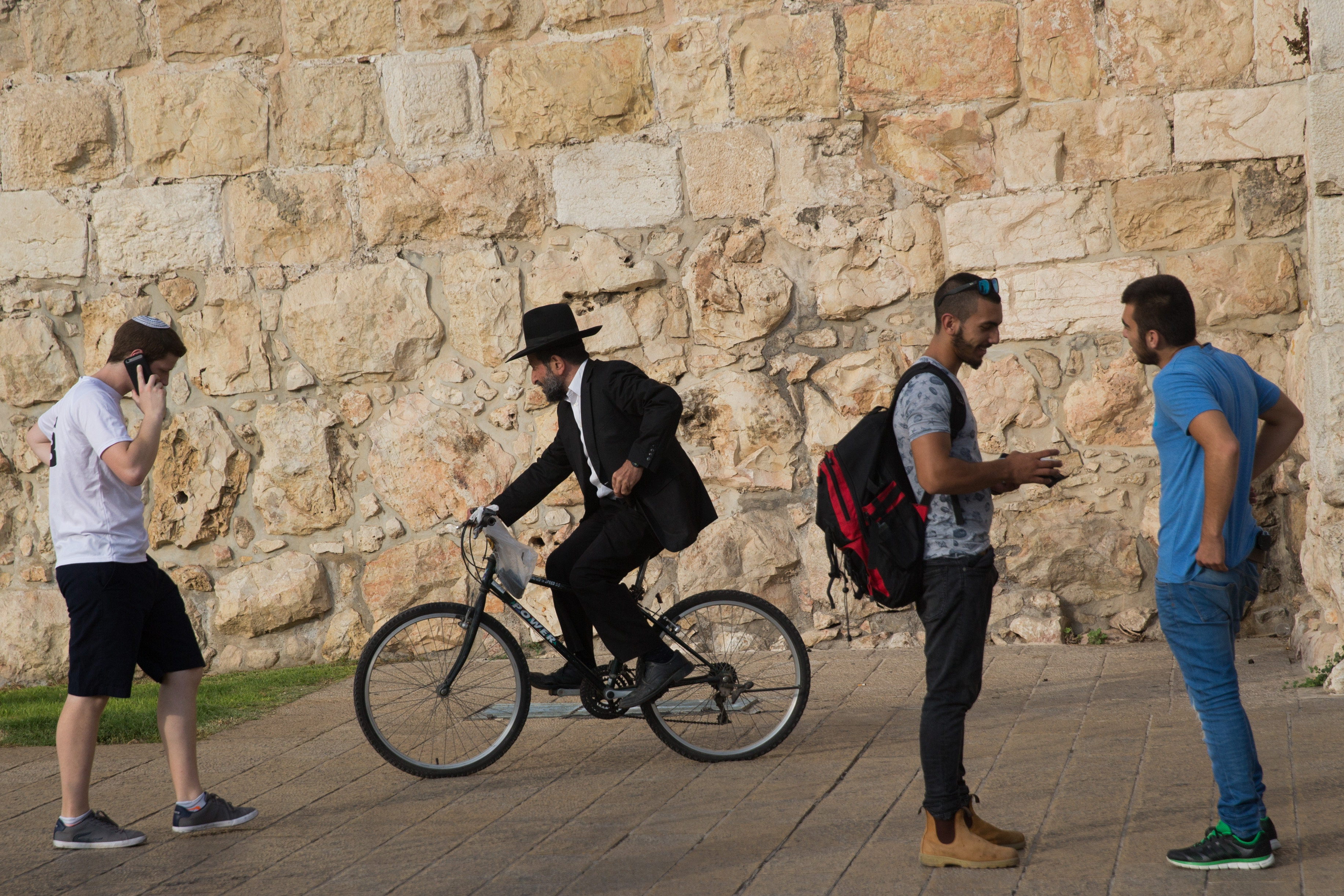 אחדות עם ישראל בכותל המערבי דווקא עכשיו - אחדות בעם ישראל (צילום: Nati Shohat/FLASH90)