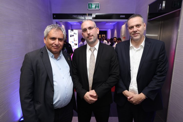 השר מיקי זוהר וח"כ זאב אלקין במעמד (צילום: שלומי כהן)