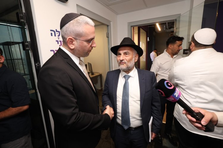 השקת האולפנים והאתר החדשים (צילום: שלומי כהן) השקת האולפנים והאתר החדשים (צילום: שלומי כהן)