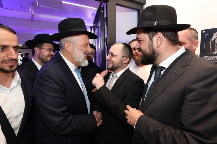 השקת האולפנים והאתר החדשים (צילום: שלומי כהן) השקת האולפנים והאתר החדשים (צילום: שלומי כהן)