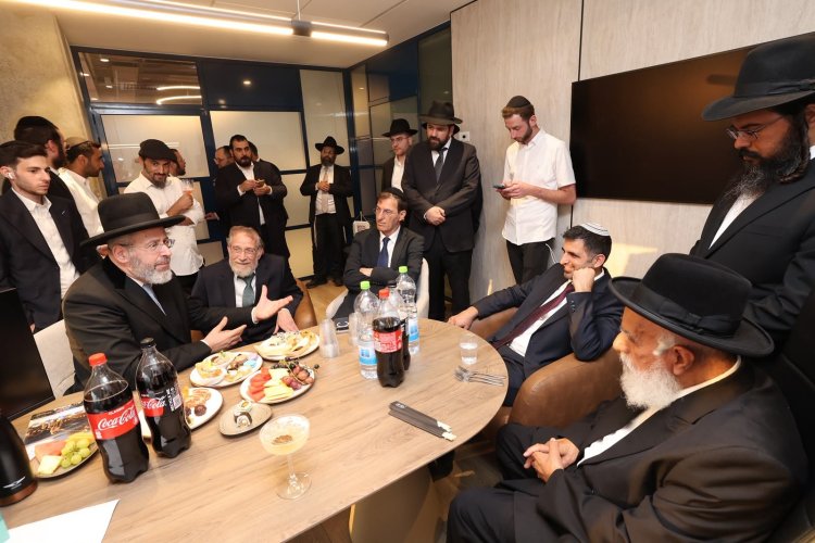 השקת האולפנים והאתר החדשים (צילום: שלומי כהן) השקת האולפנים והאתר החדשים (צילום: שלומי כהן)