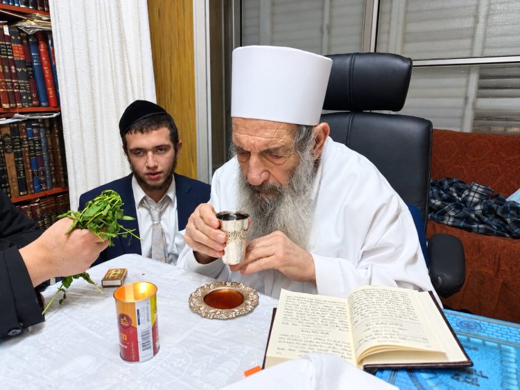 כמלאך ה' צבאות: חכם ניסים בן שמעון במוצאי כיפור כמלאך ה' צבאות: חכם ניסים בן שמעון במוצאי כיפור